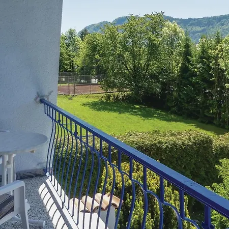 Mit Seeblick *