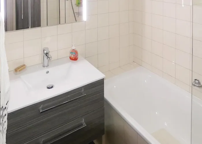 Mit Seeblick Apartament Sattendorf